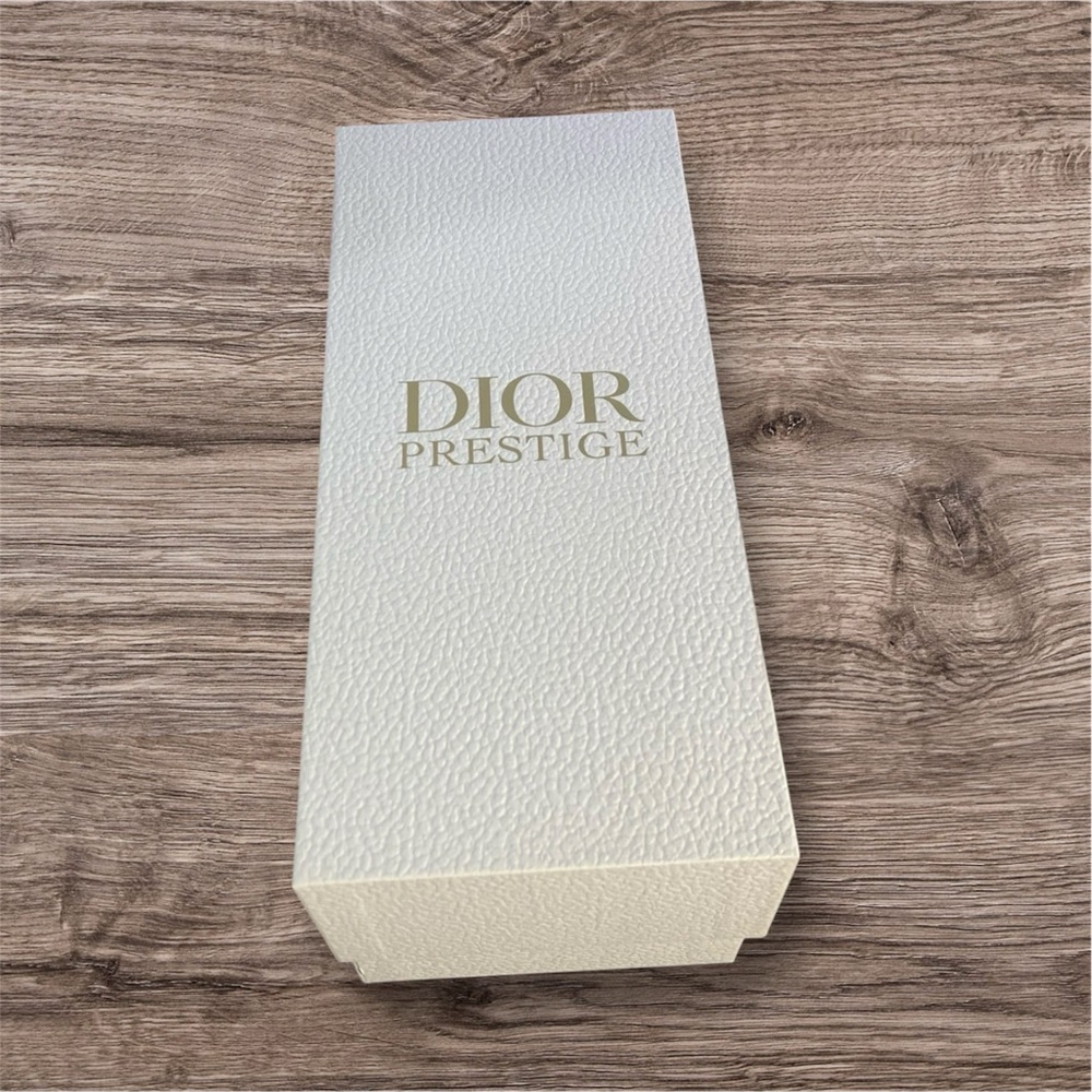 Dior Prestige Wind Chime - Picture 2 of 6
